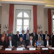 Unterzeichnung der "Politischen Willenserklärung zur Öffnung des EDF-Stauwehrs Burkheim" am 06.10.2017 in der Mairie /Rathaus von Marckolsheim (Landratsamt Breisgau-Hochschwarzwald)