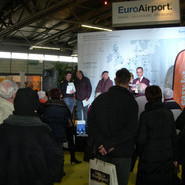2012: Der vielbesuchte Stand des Euro-Airport