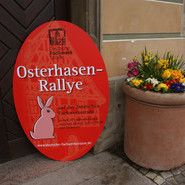 Osterhasen-Rallye 2012 - Hinweisschild Nahaufnahme