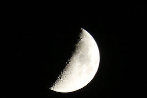 Mond überm Bodensee....